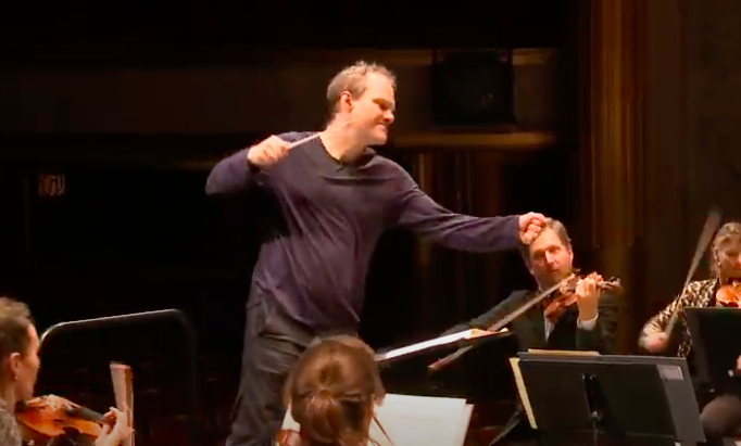 Lars Vogt en répétition avec l'orchestre : extrait de la Symphonie n° 4 de Brahms